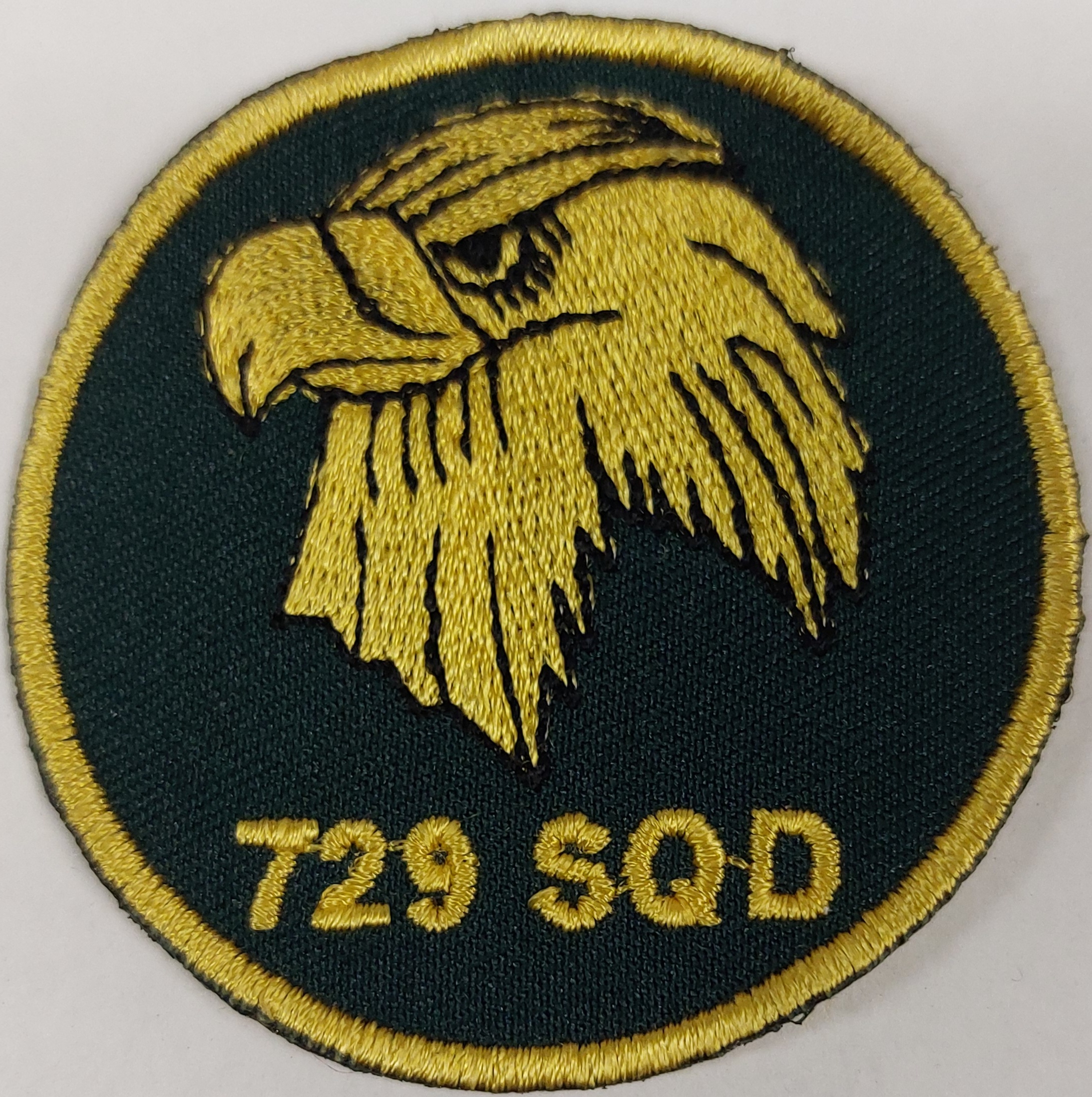 Broderet Remove Before Flight Rød